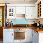 Heart Of Lovely And Cosy 2 Bedrooms, Terrace, Parking Διαμέρισμα *