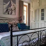 Διαμέρισμα Heart Of Lovely And Cosy 2 Bedrooms, Terrace, Parking