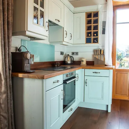 Apartman Heart Of Lovely And Cosy 2 Bedrooms, Terrace, Parking